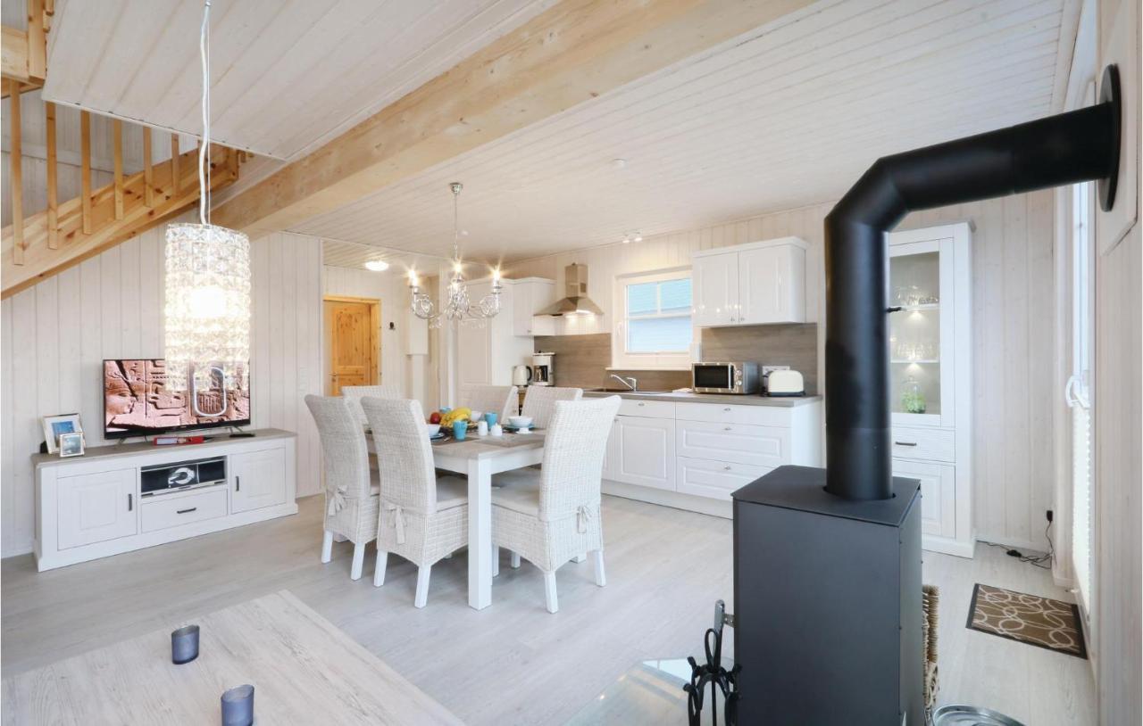 Beautiful Home In Zerpenschleuse With Wifi Eksteriør billede